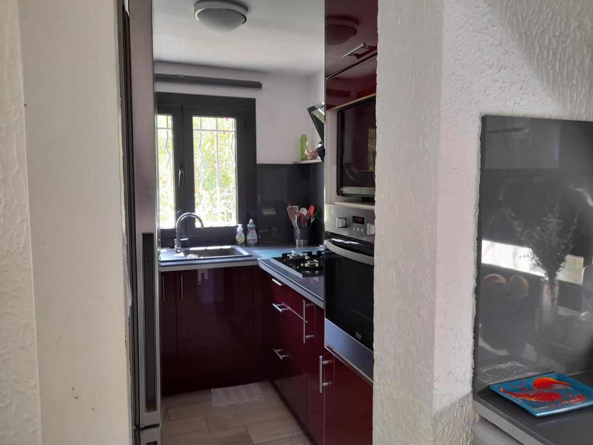 Chez Bea Apartment ลูมิโอ ภายนอก รูปภาพ